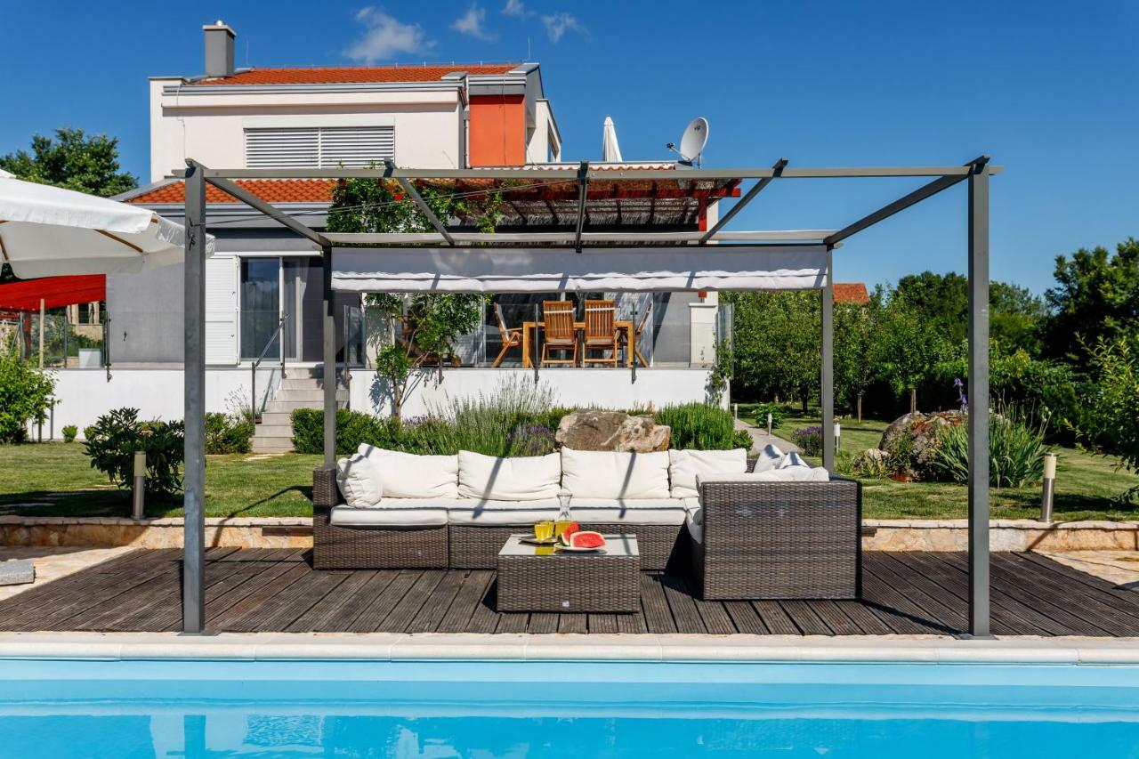 Luxury Villa Nadalina-Dicmo Dugopolje Exterior foto